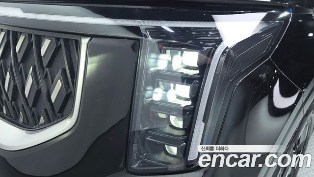 Kia Canival 2024 — photo 8