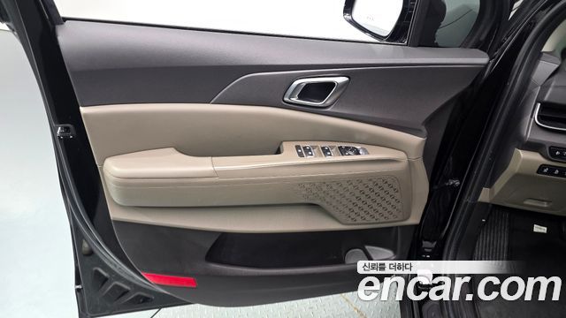 Kia Canival 2024 — photo 14