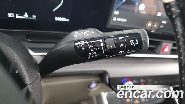 Kia Canival 2024 — photo 30