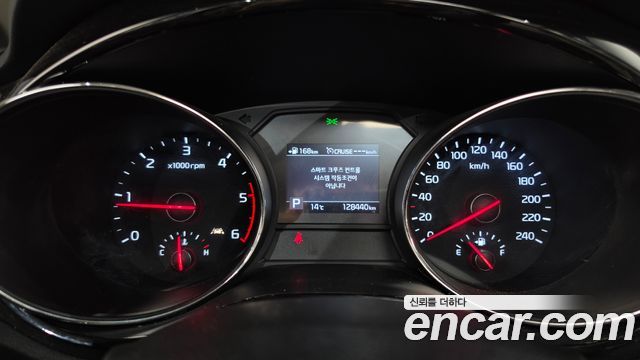 Kia Canival 2019 — photo 11