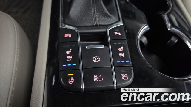 Kia Canival 2019 — photo 21