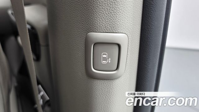 Kia Canival 2019 — photo 25