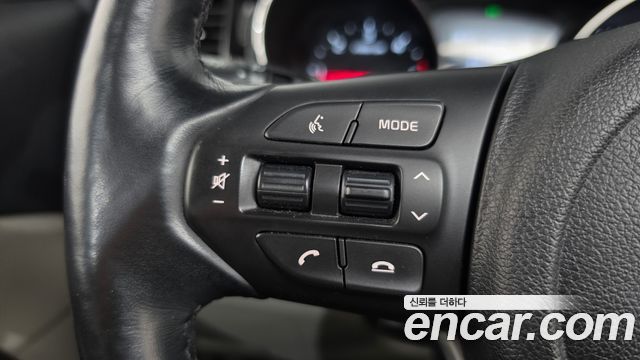 Kia Canival 2019 — photo 30