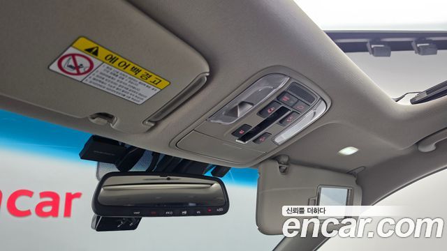 Kia Canival 2019 — photo 37