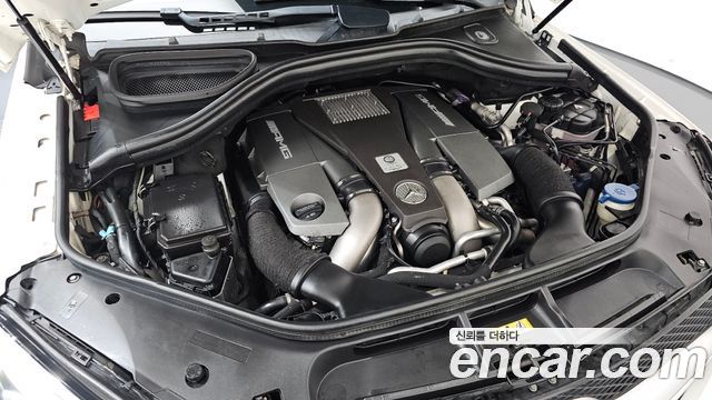 Mercedes-Benz GLE-Class 2016 — photo 6