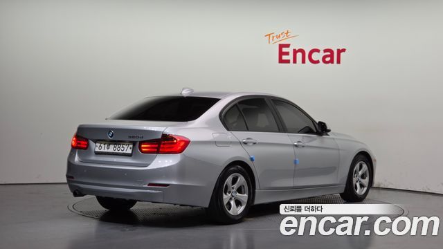 BMW 3-Series 2015 — photo 2