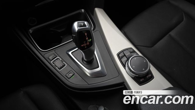 BMW 3-Series 2015 — photo 9