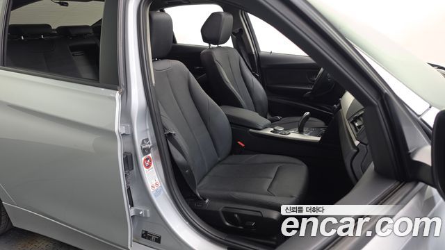 BMW 3-Series 2015 — photo 12