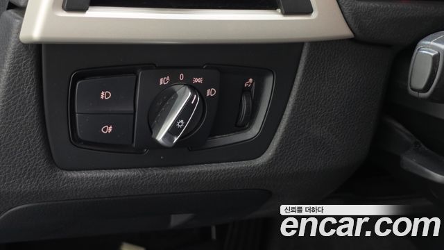 BMW 3-Series 2015 — photo 16
