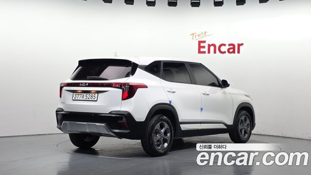 Kia Seltos 2023 — photo 2