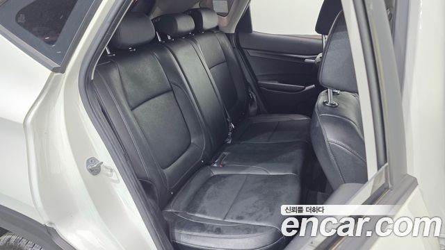 Kia Seltos 2023 — photo 18
