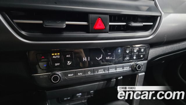 Kia Seltos 2023 — photo 32