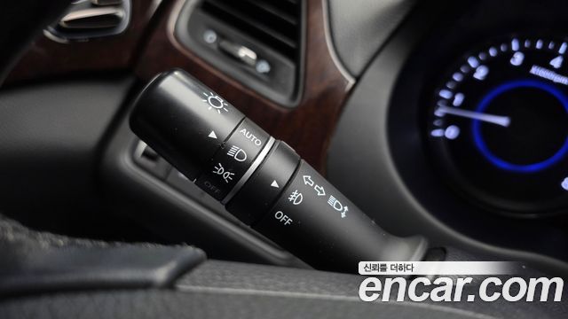Hyundai Grandeur 2012 — photo 22