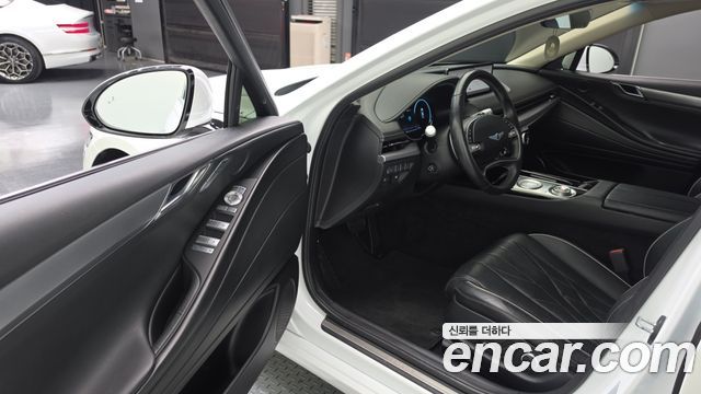 Genesis G80 2021 — photo 10