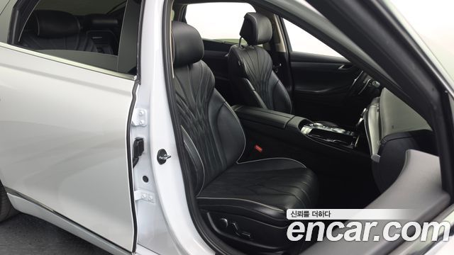 Genesis G80 2021 — photo 12