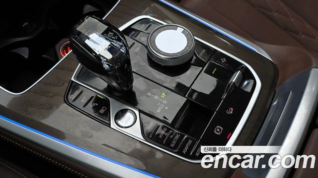 BMW X5 2022 — photo 12