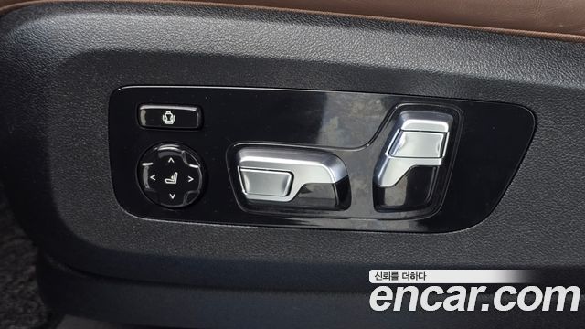 BMW X5 2022 — photo 25