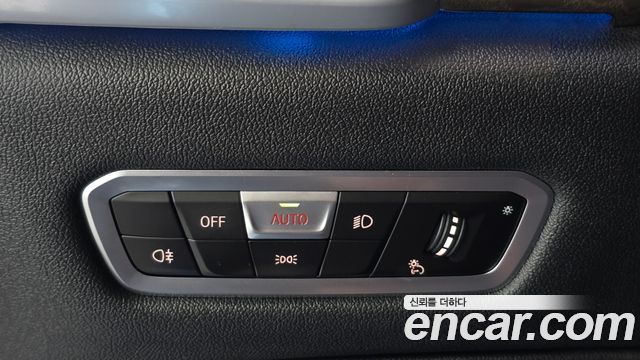 BMW X5 2022 — photo 38