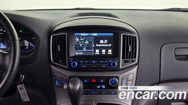 Hyundai Starex 2018 — photo 26