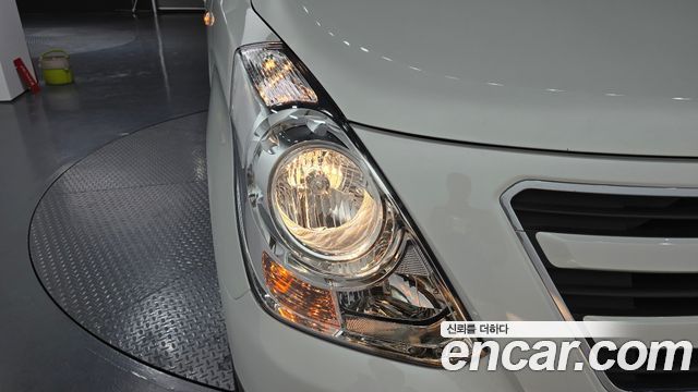 Hyundai Starex 2018 — photo 8