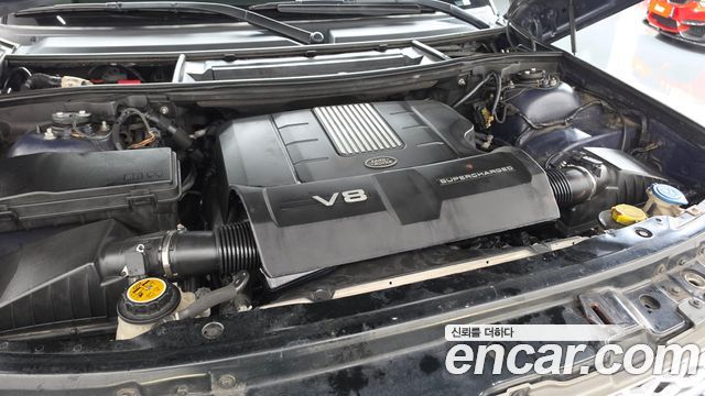 Land Rover Range Rover 2010 — photo 6