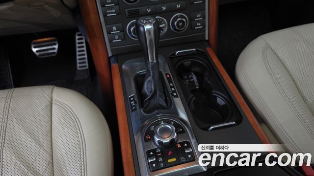 Land Rover Range Rover 2010 — photo 9