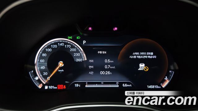 Genesis GV80 2021 — photo 11