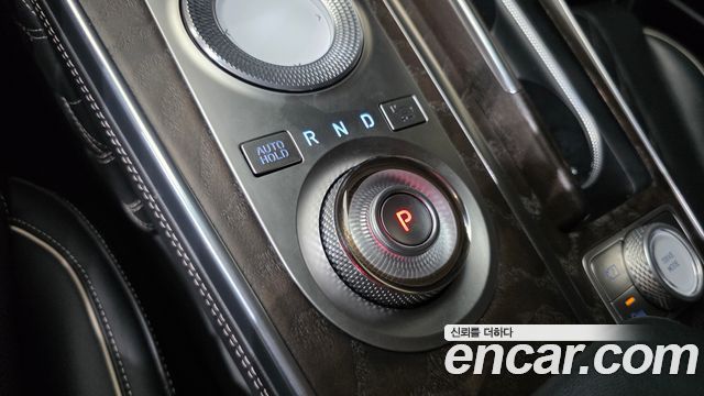 Genesis GV80 2021 — photo 12