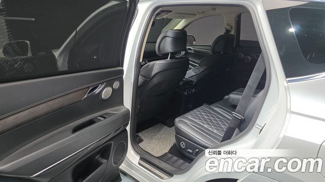 Genesis GV80 2021 — photo 17