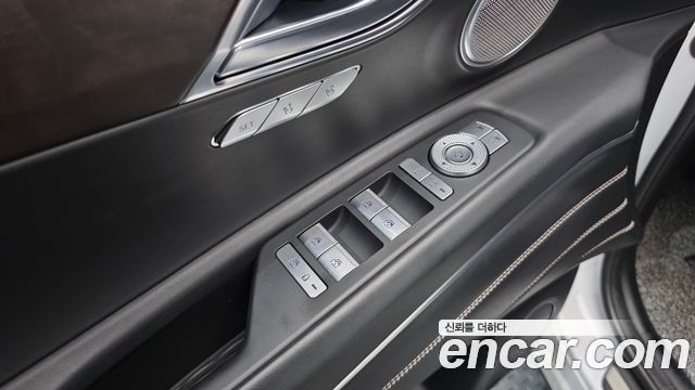 Genesis GV80 2021 — photo 19