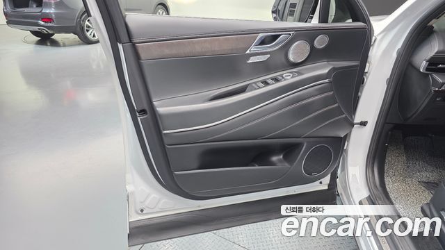 Genesis GV80 2021 — photo 14
