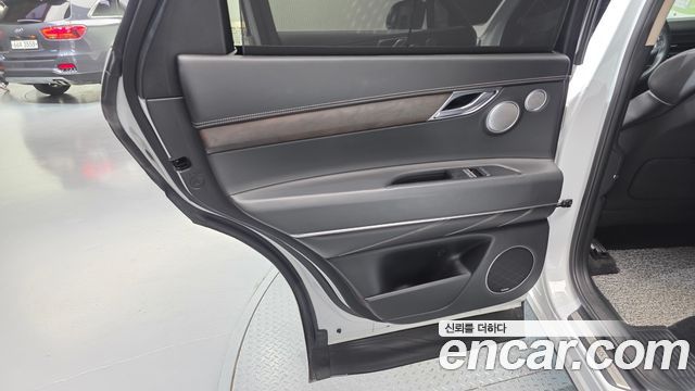 Genesis GV80 2021 — photo 15
