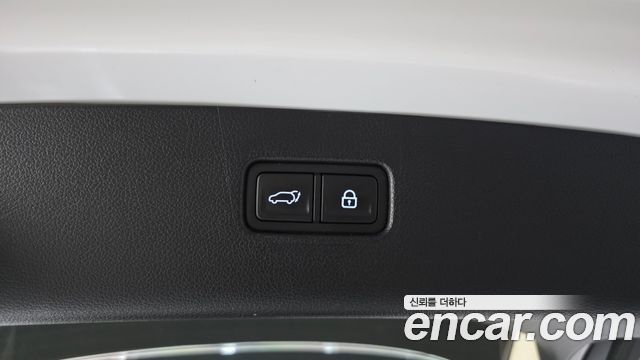 Genesis GV80 2021 — photo 31