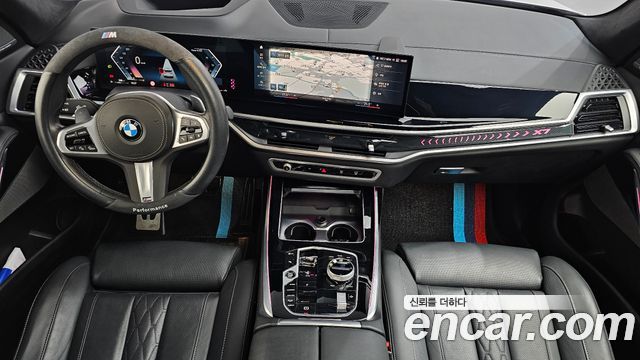 BMW X7 2023 — photo 10