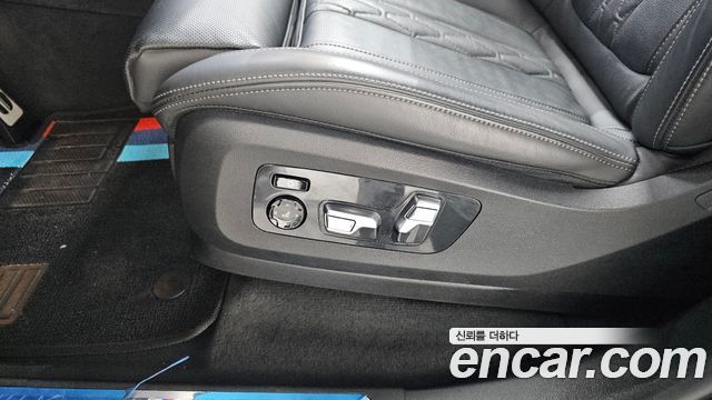 BMW X7 2023 — photo 31