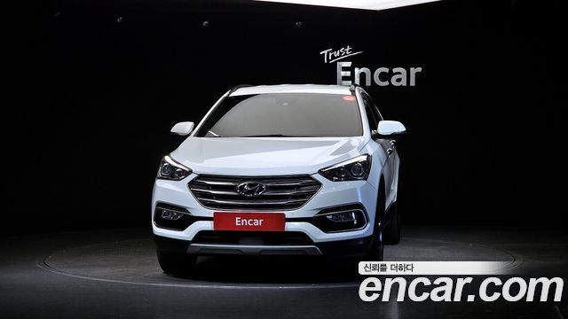 Hyundai Santafe 2016 — photo 3