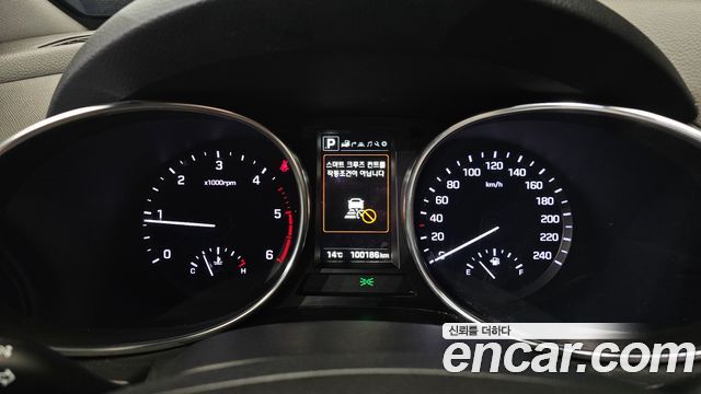 Hyundai Santafe 2016 — photo 8