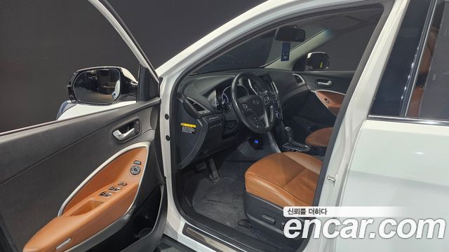 Hyundai Santafe 2016 — photo 10