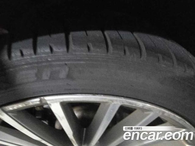 BMW 7-Series 2021 — photo 4