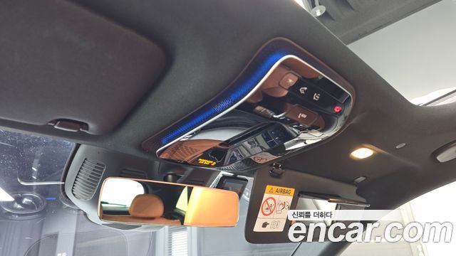 Mercedes-Benz GLC-Class 2023 — photo 29