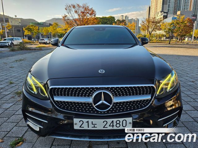 Mercedes-Benz E-Class 2017 — photo 1