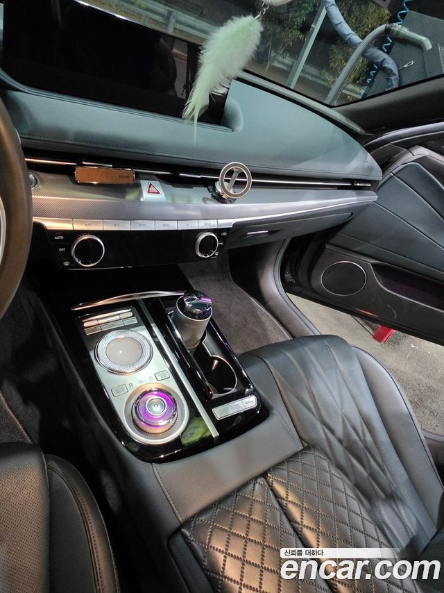 Genesis G80 2021 — photo 13