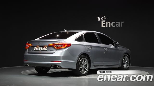 Hyundai Sonata 2017 — photo 2