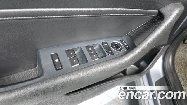 Hyundai Sonata 2017 — photo 30