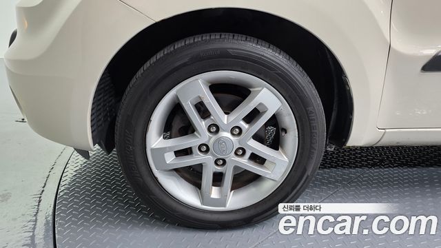 Kia Soul 2010 — photo 5