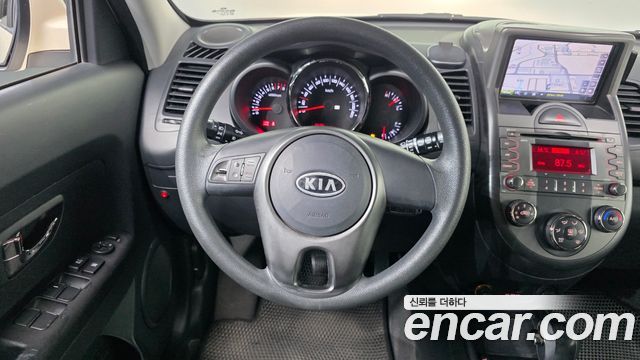Kia Soul 2010 — photo 13