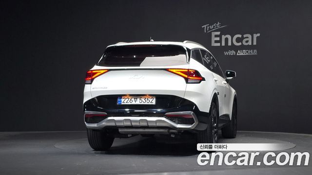 Kia Sportage 2023 — photo 4