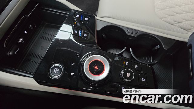 Kia Sportage 2023 — photo 12