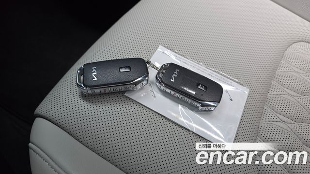Kia Sportage 2023 — photo 25