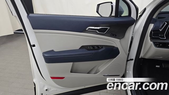 Kia Sportage 2023 — photo 14